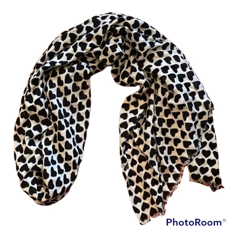 Kids Crewcuts Heart Scarf